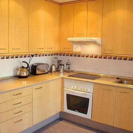 Penthouse Bermuda 4 * Естепона
